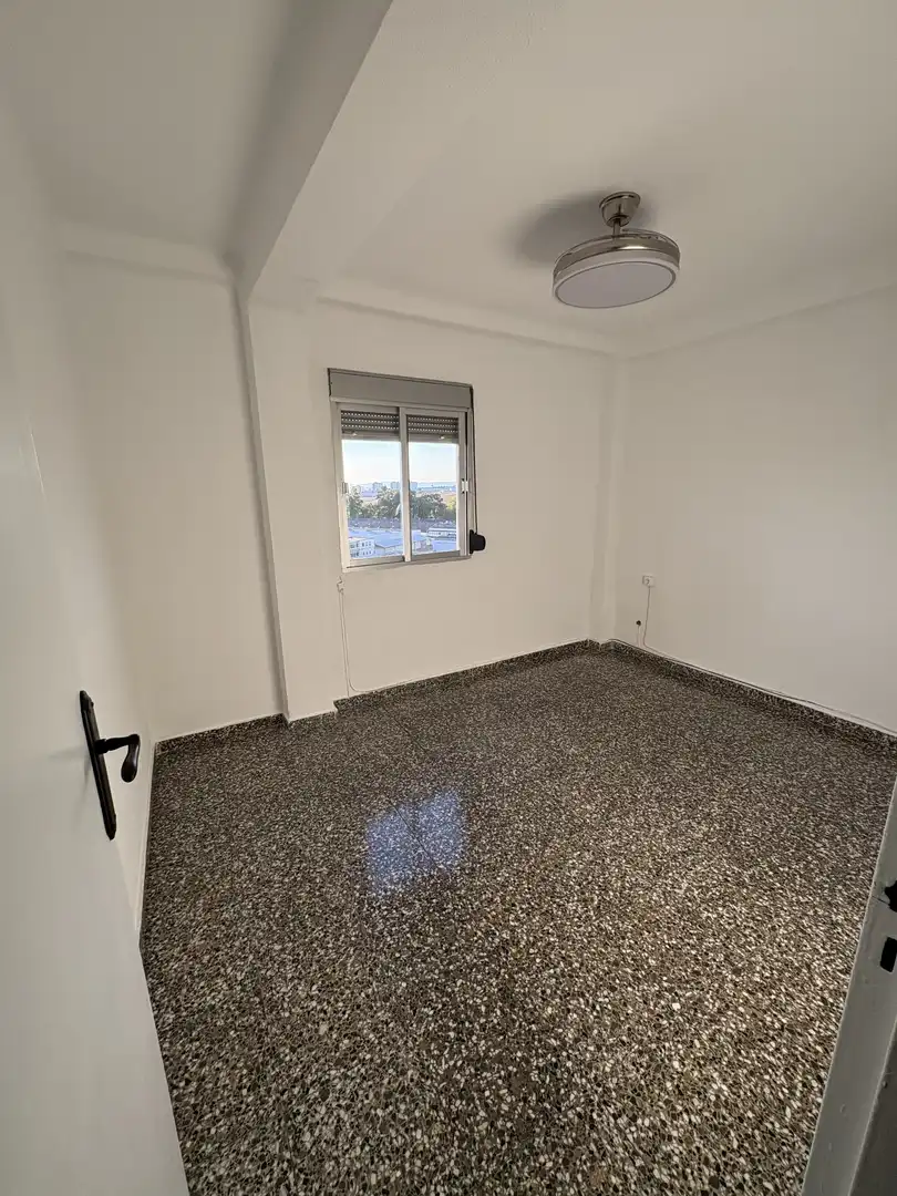 Flat for rent in Linares, Jaén