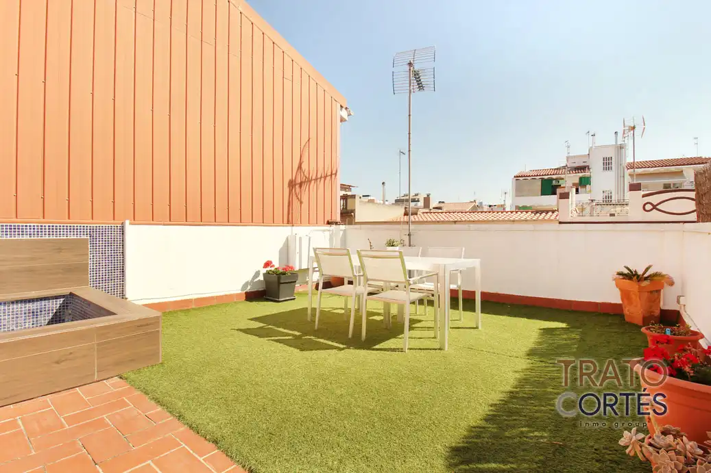 Terrassa de Dúplex en venda en Gavà amb Aire condicionat, Parquet i Terrassa