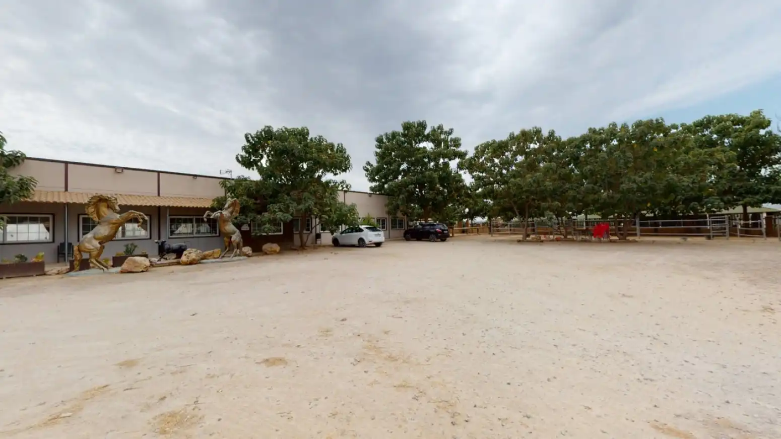 Vista exterior de Local en venda en Chiva