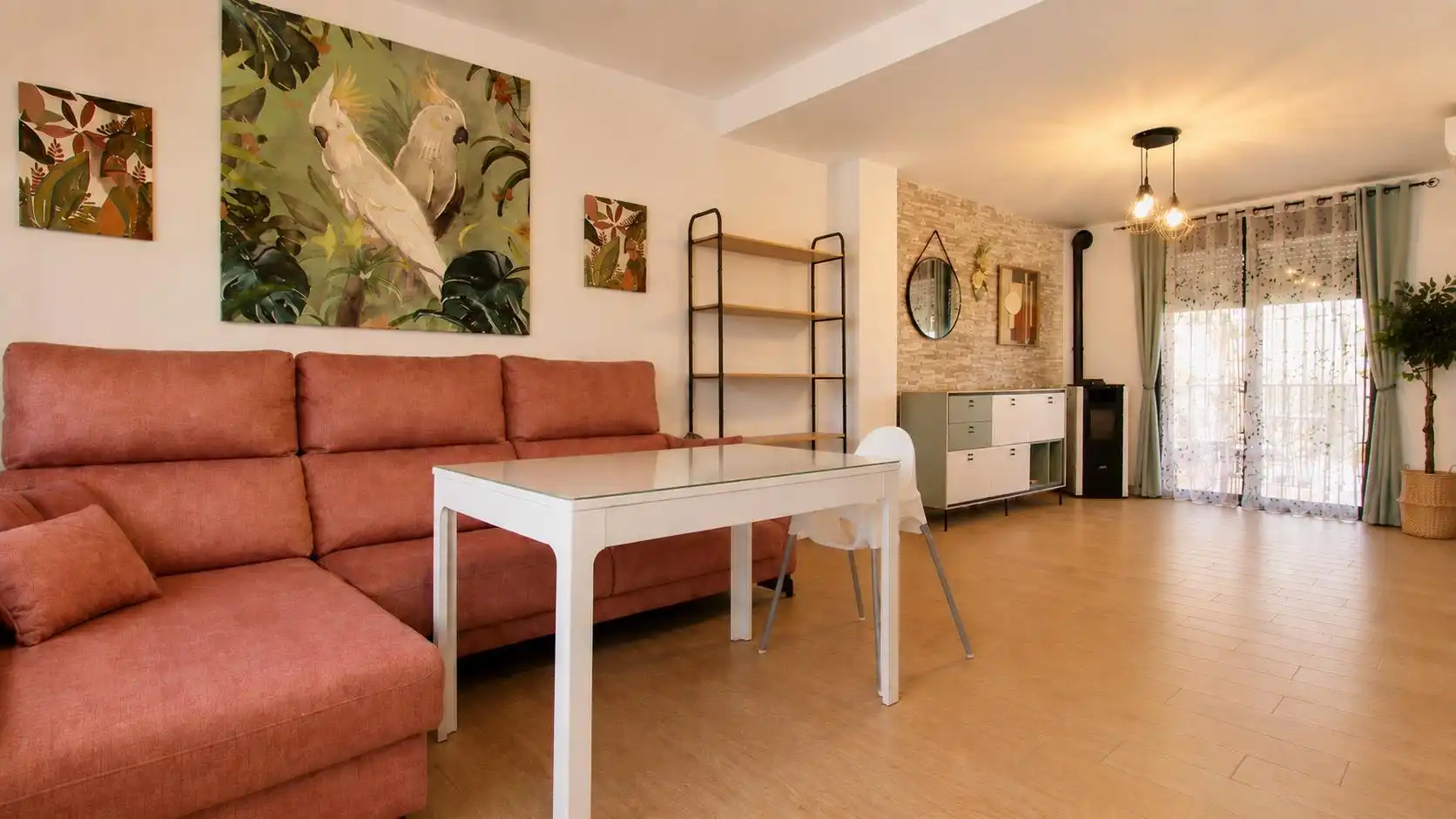 Sala d'estar de Casa adosada en venda en Alhendín amb Jardí privat i Terrassa