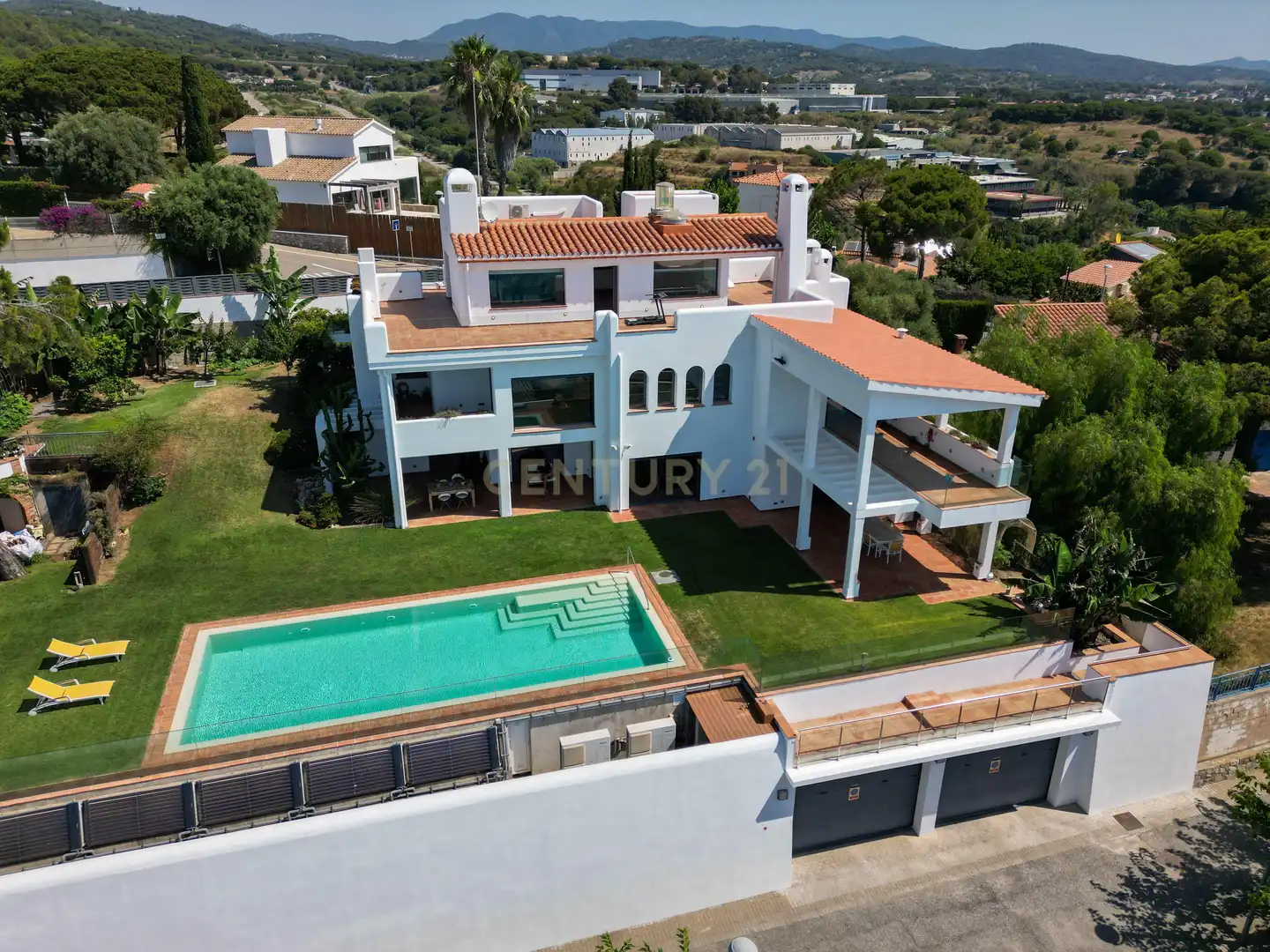 Vista exterior de Casa o chalet en venta en Arenys de Mar con Jardín privado