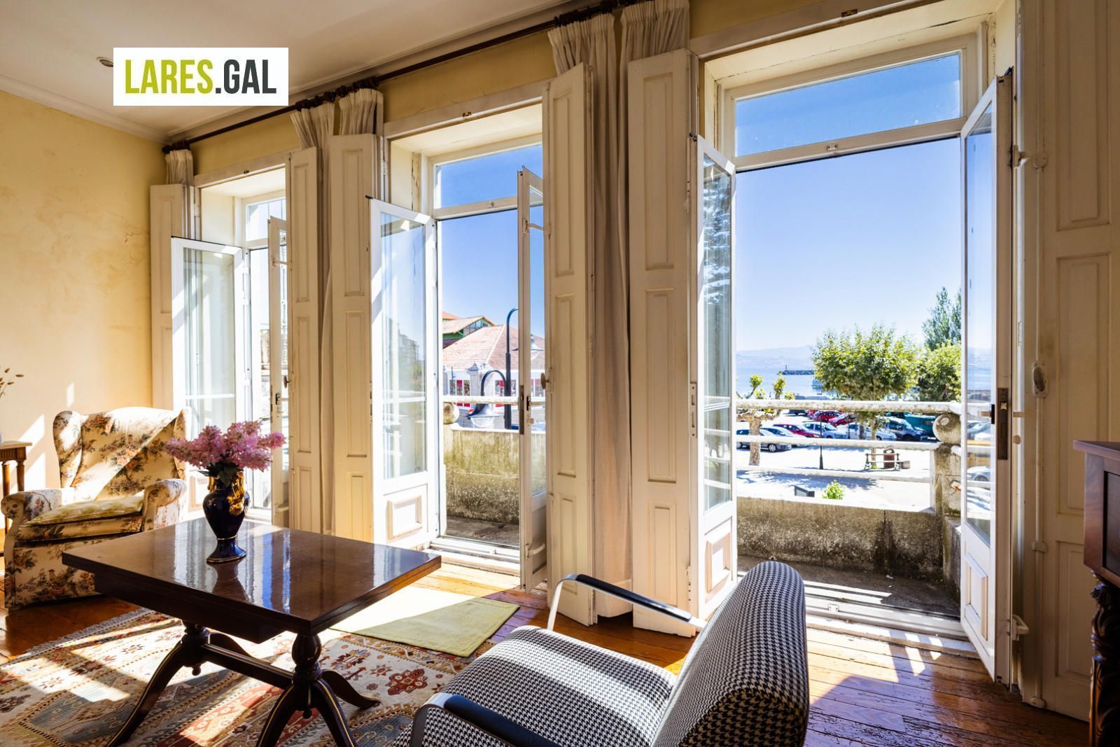 Bedroom of House or chalet for sale in Cangas   with Terrace and Balcony