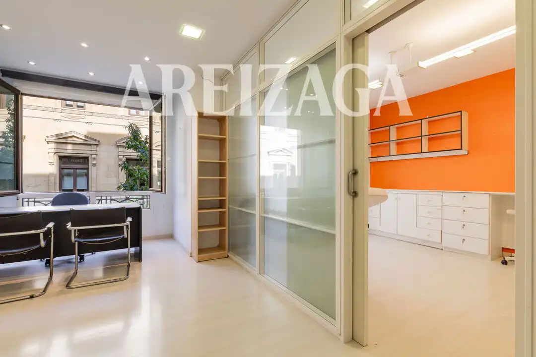Office for rent in Donostia - San Sebastián   with Heating