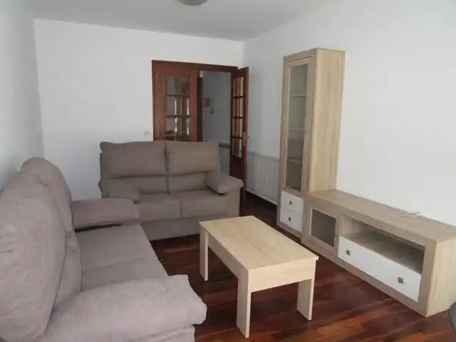 Piso de alquiler en Rúa do Penedo, Conxo