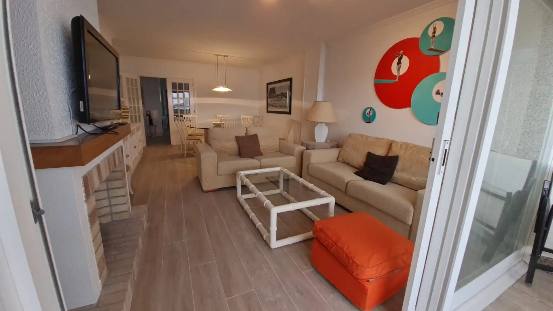 Sala de estar de Piso en venta en Sanxenxo con Calefacción, Terraza y Trastero