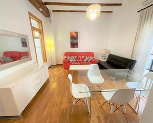 Living room of Flat to rent in  Valencia Capital  with Air Conditioner, Heating and Parquet flooring