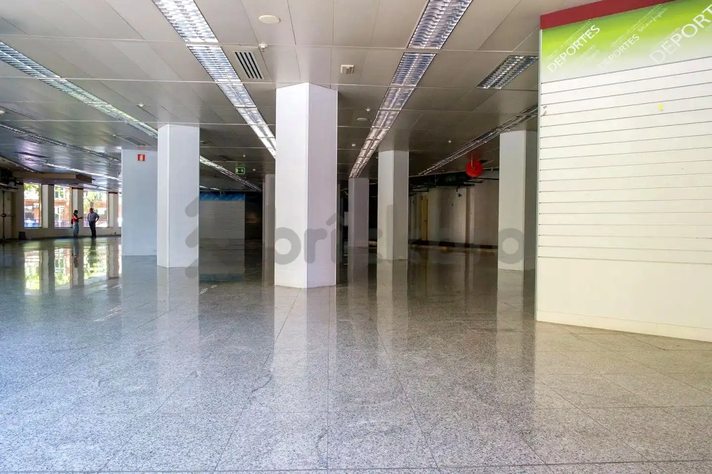 Gewerbefläche zum Verkauf in Avenida Nuestra Señora de la Paz, imagen 23