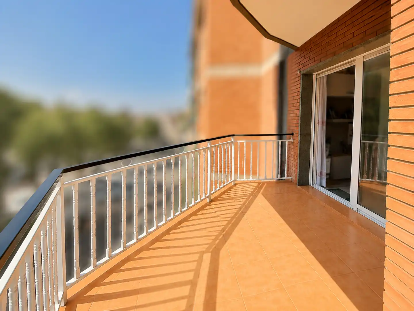 Piso con terraza en venta en Rambla de Sant Sebastià, imagen 3