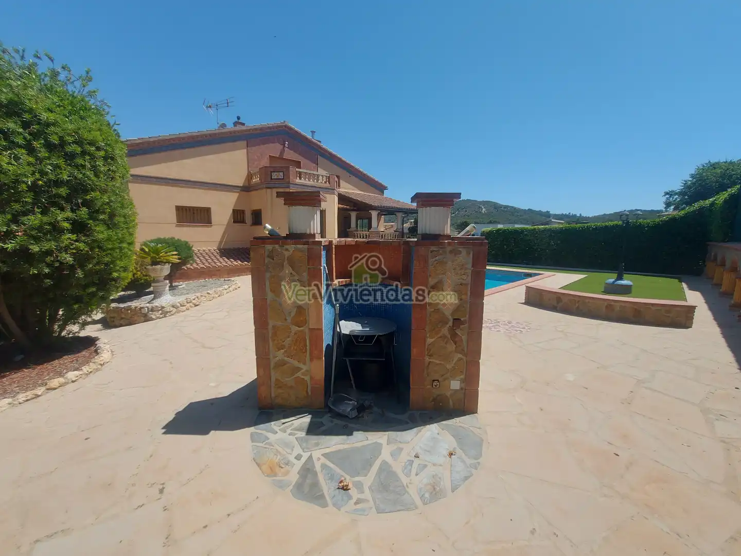 Garden of Houses for sale in Olèrdola  with Air Conditioner, Heating and Private garden
