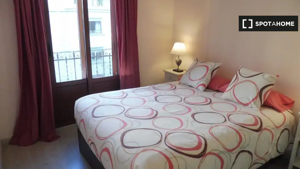 Piso con terraza en alquiler en Eixample, imagen 5