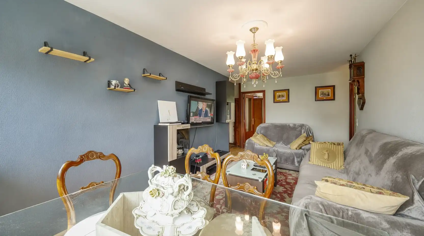 Sala de estar de Piso en venta en A Coruña Capital  con Calefacción, Parquet y Trastero
