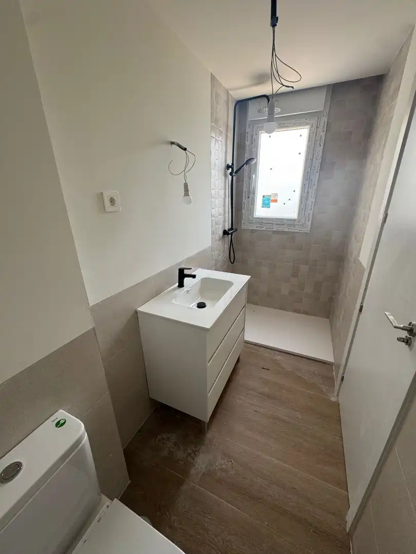 Bathroom of Detached homes for sale in Alpedrete  with Air Conditioner, Private garden and Terrace