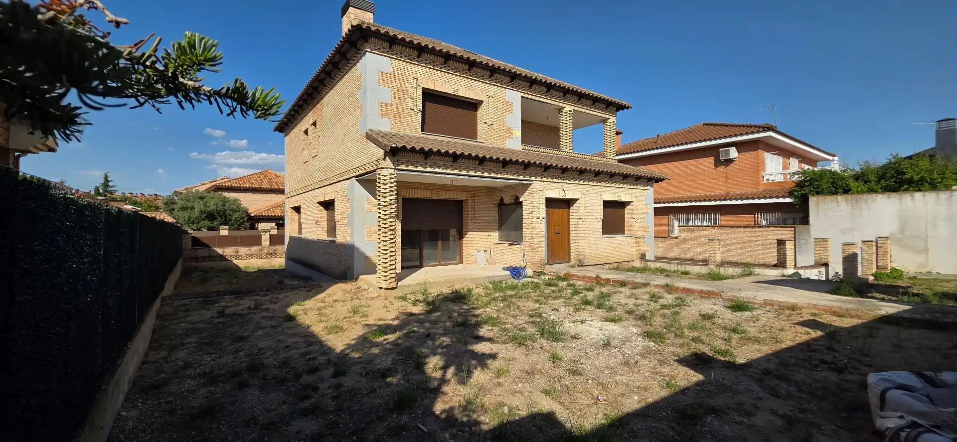 Vista exterior de Casa o xalet en venda en Griñón amb Calefacció, Jardí privat i Terrassa