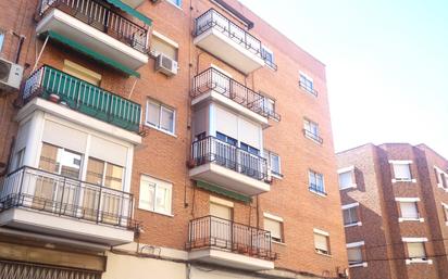 Exterior view of Flat for sale in  Madrid Capital