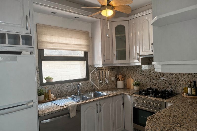 Cocina de Piso en venta en L'Escala con Aire acondicionado, Calefacción y Terraza