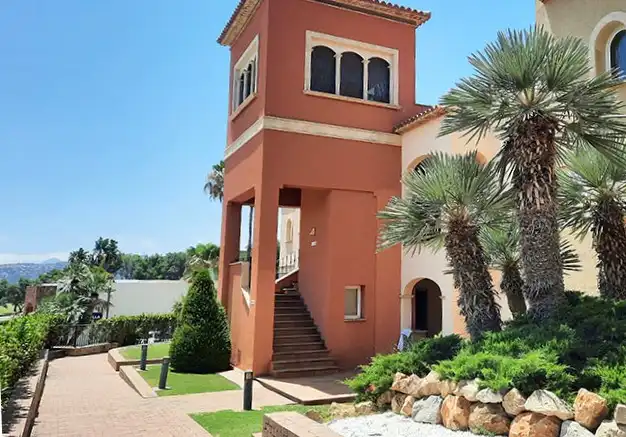Vista exterior de Apartament en venda en Dénia amb Aire condicionat, Calefacció i Terrassa