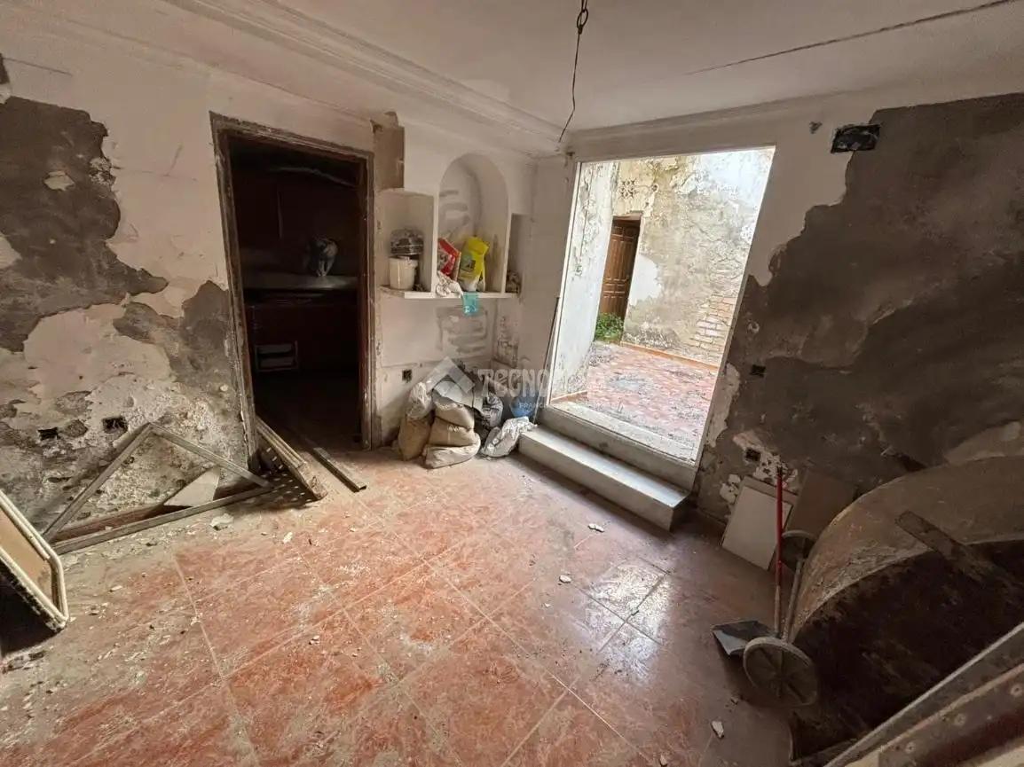 Casa adosada en venda en Écija
