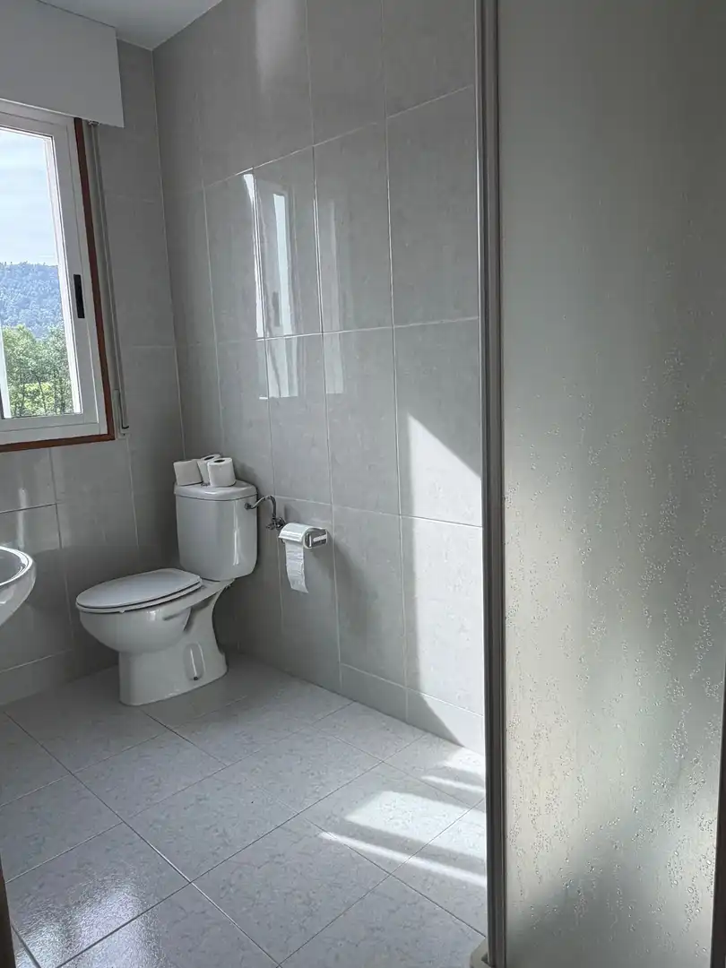 Baño de Edificio en venta en Silleda