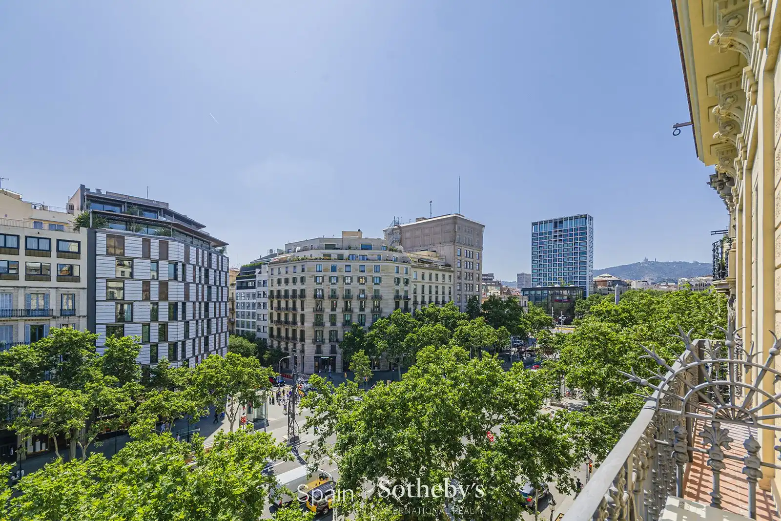 Vista exterior de Apartamento en venta en Barcelona con Calefacción y Terraza