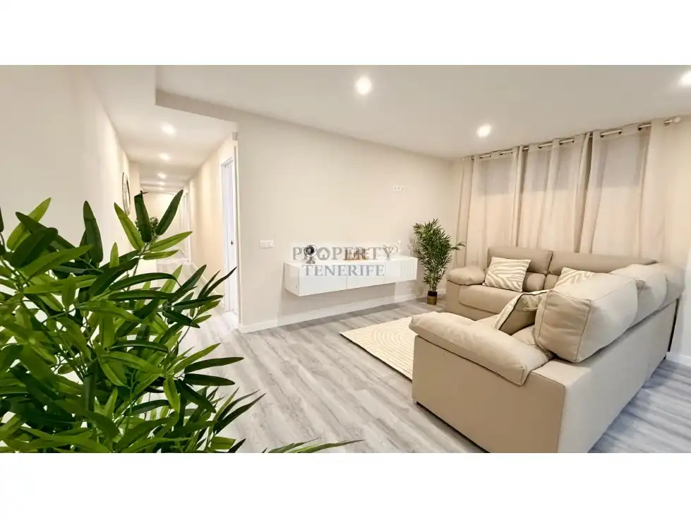 Apartamento en venta en Arona con Amueblado