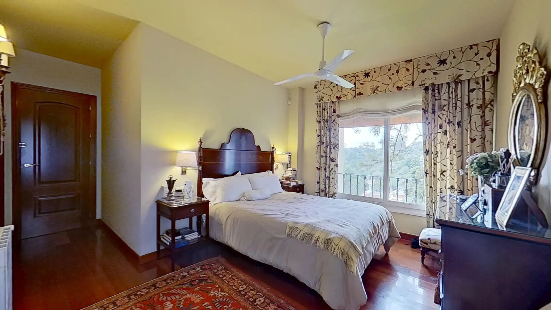 Habitación de Casa o chalet en venta en Málaga con Jardín privado, Terraza y Piscina