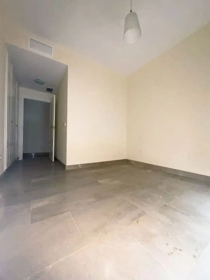 Flat for sale in La Duquesa