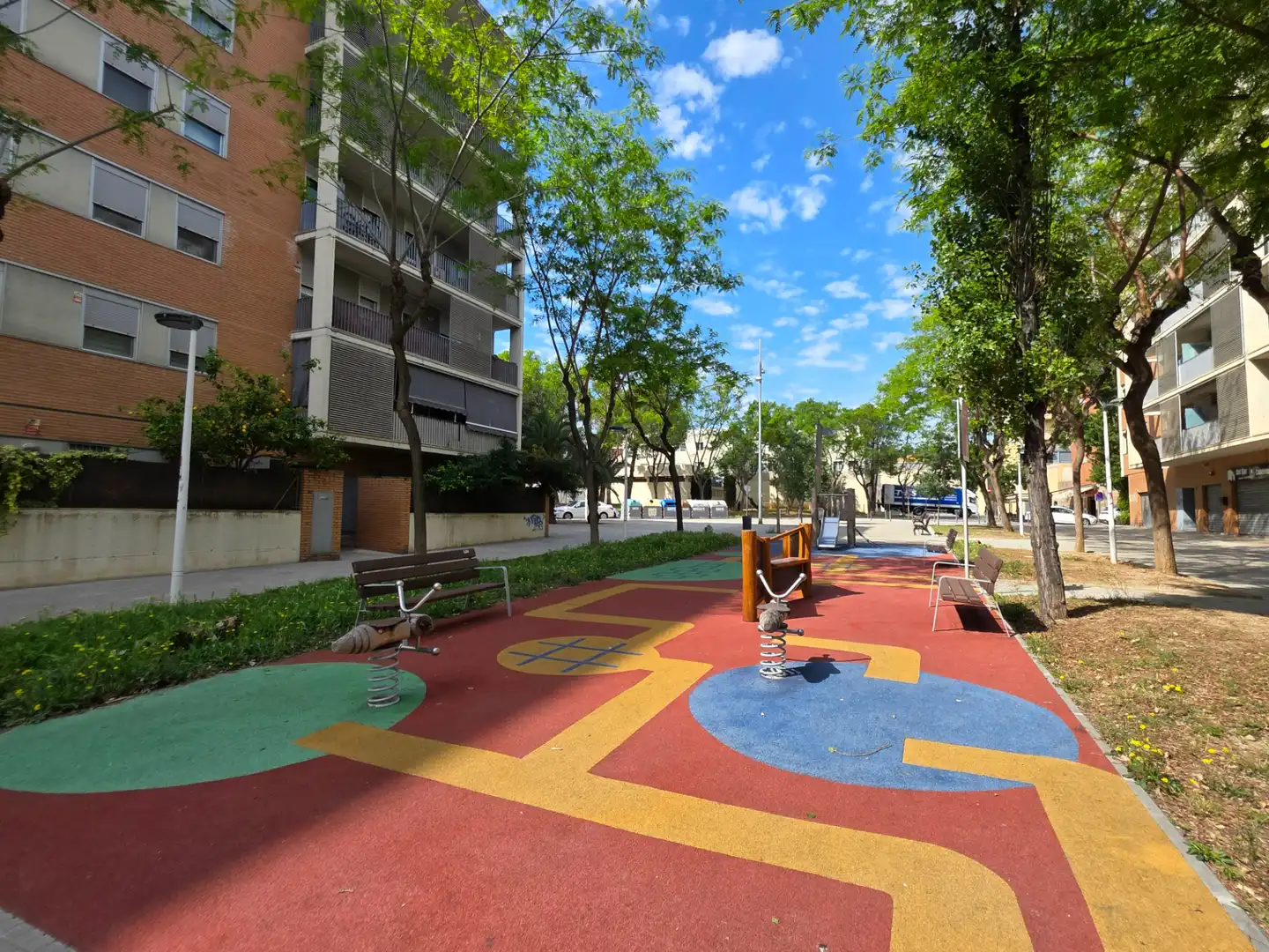 Vista exterior de Piso en venta en Sant Andreu de la Barca con Aire acondicionado, Calefacción y Parquet