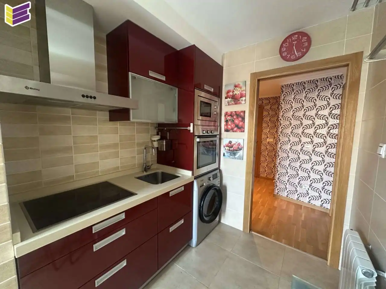 Küche von Wohnung zur Miete in O Porriño   mit Heizung, Abstellraum und Möbliert