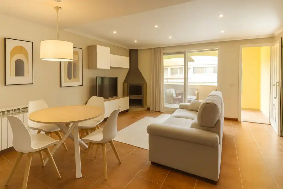 Casa adosada en venta en Plaça del Pilar, Avenida de Abril - 9 de Octubre, Puerto de Sagunto