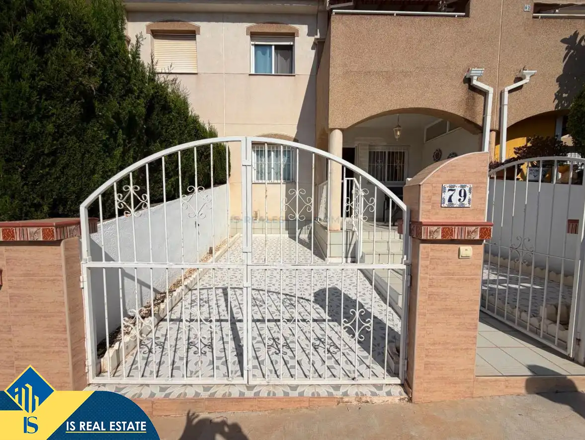 Casa o chalet en venta en Torrevieja con Calefacción, Jardín privado y Terraza