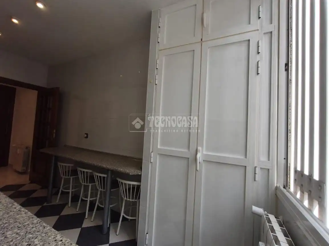 Flat for sale in Casco Antiguo