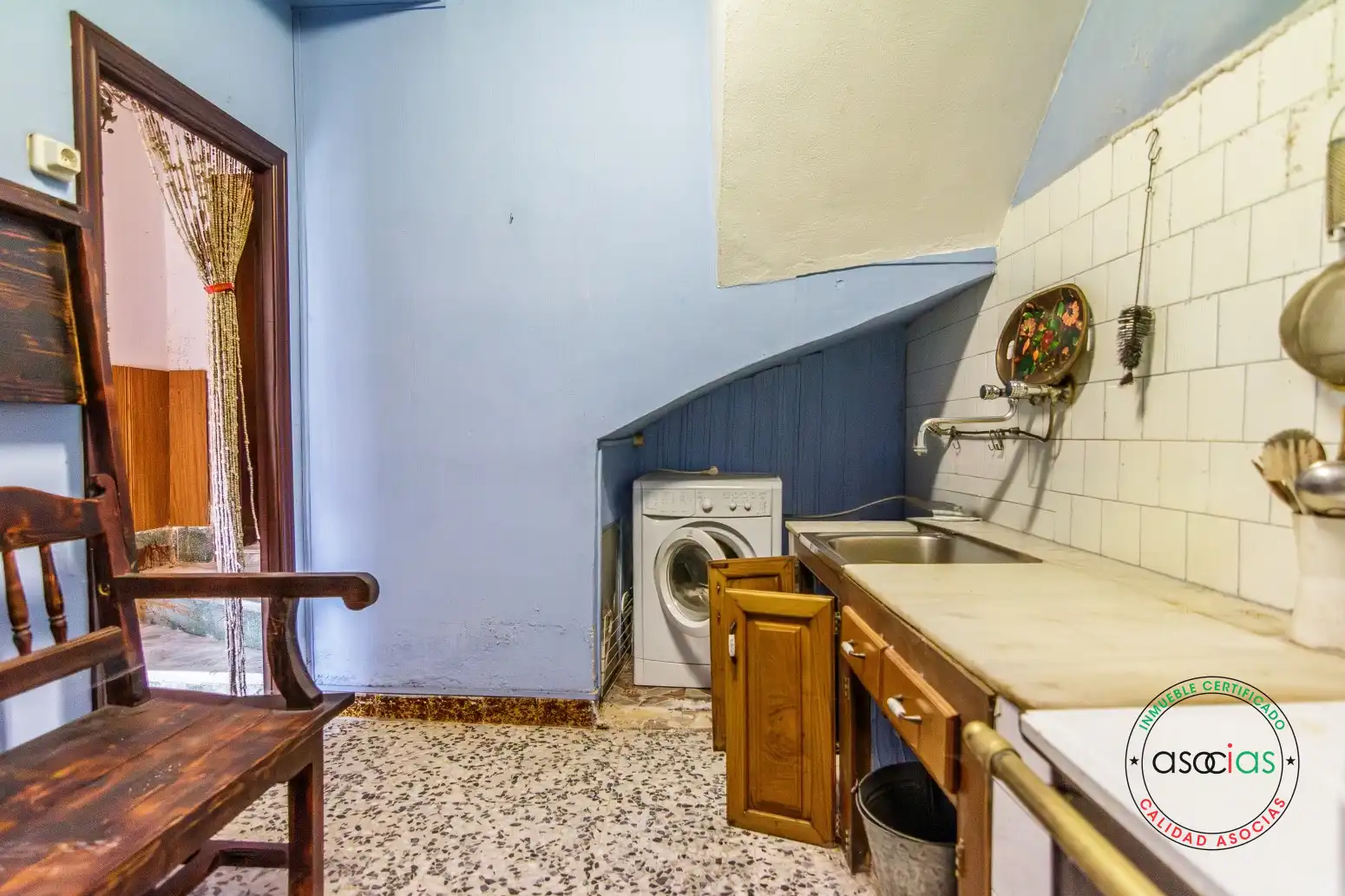 Cuina de Casa o xalet en venda en Bimenes amb Jardí privat
