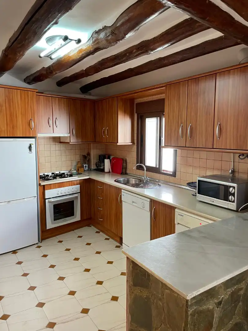 Cuina de Casa o xalet en venda en Alpujarra de la Sierra amb Aire condicionat, Calefacció i Terrassa