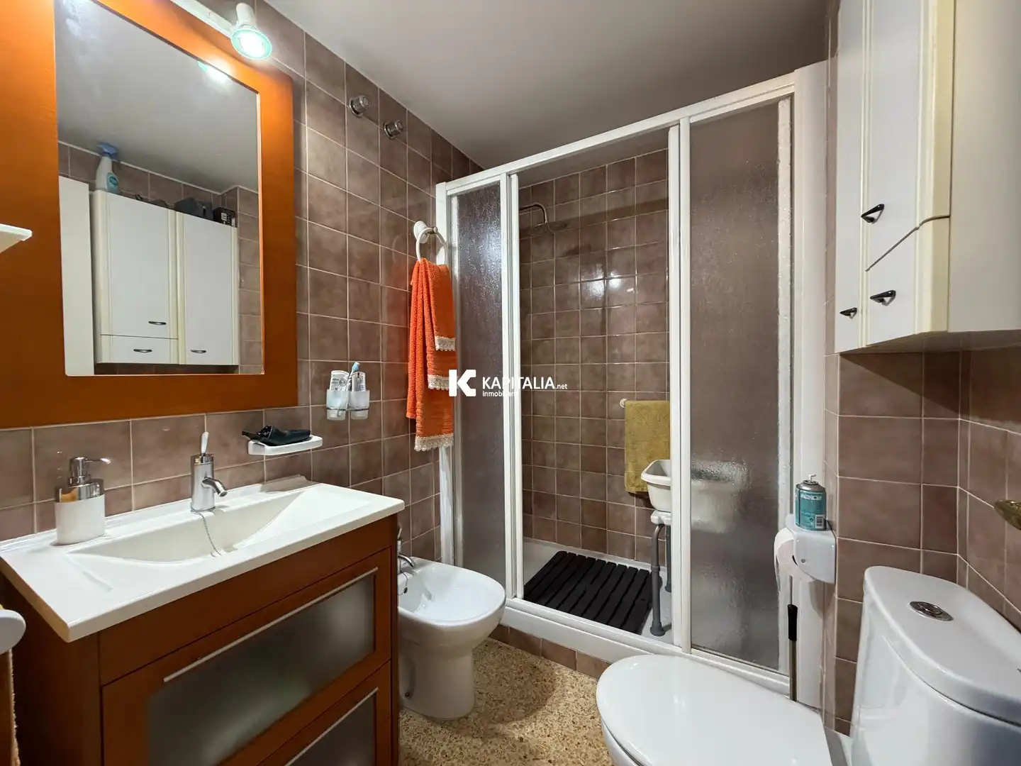 Bathroom of Flat for sale in Ontinyent  with Air Conditioner, Heating and Balcony