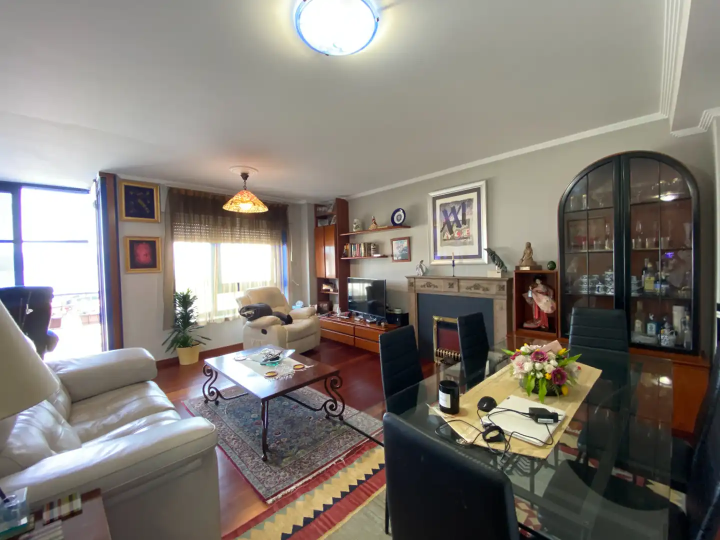Sala de estar de Piso de alquiler en Outes con Calefacción, Terraza y Amueblado