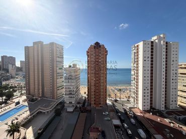Àtic amb ascensor en venda a Playa de Levante