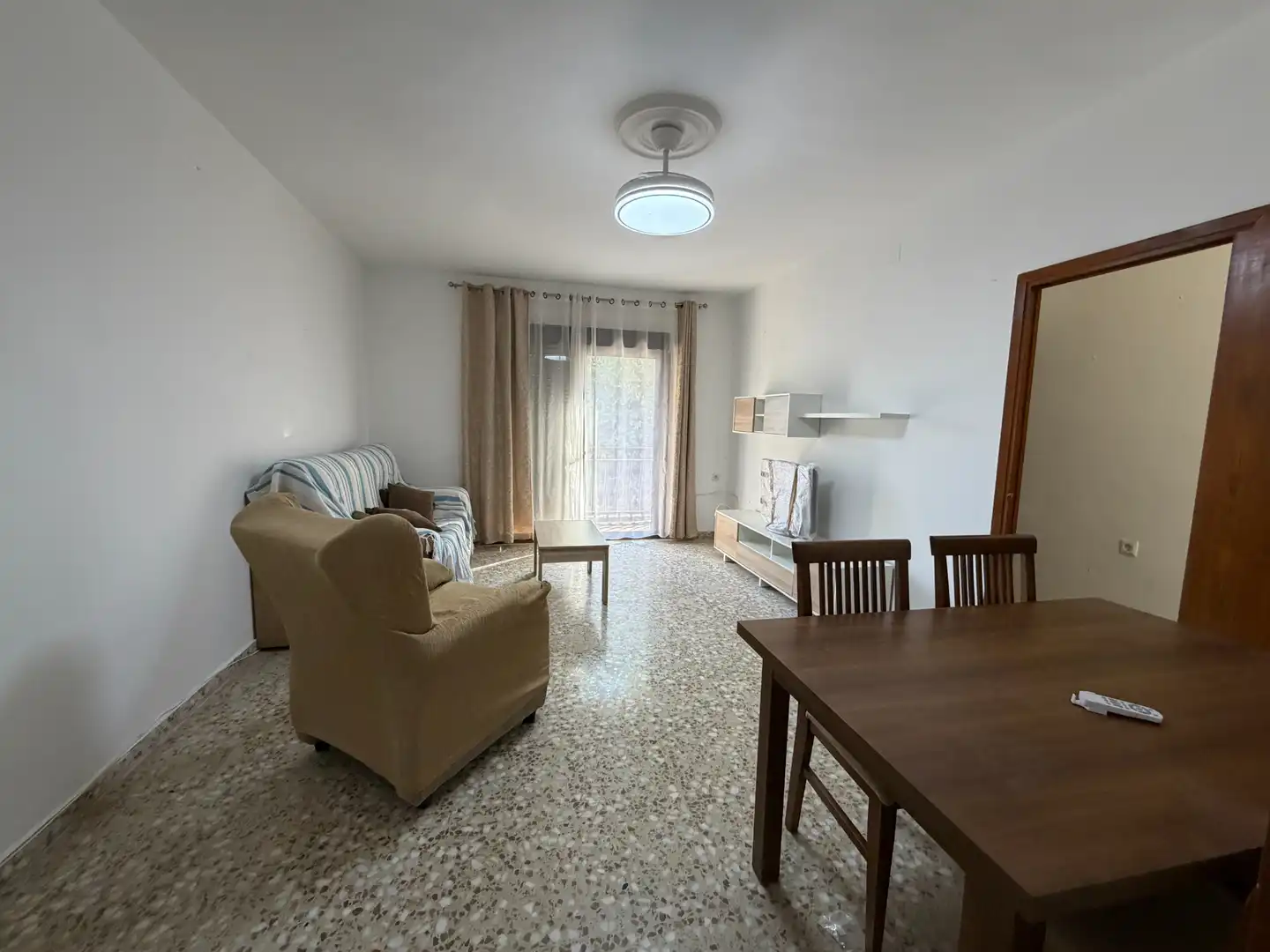 Living room of Flat for rent in Úbeda  with Furnished, Oven and Washing machine
