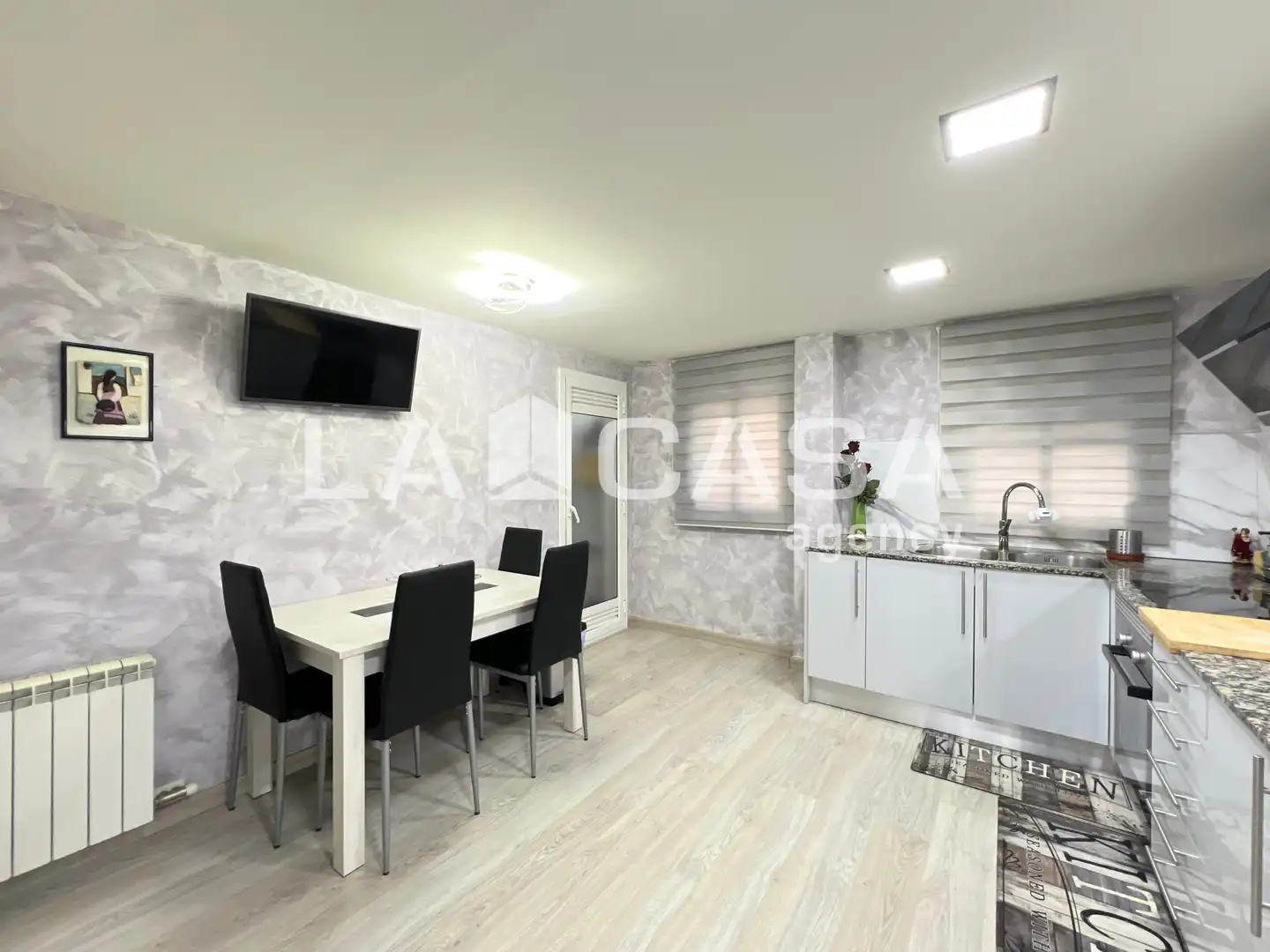Flat for sale in Nord-est, imagen 10