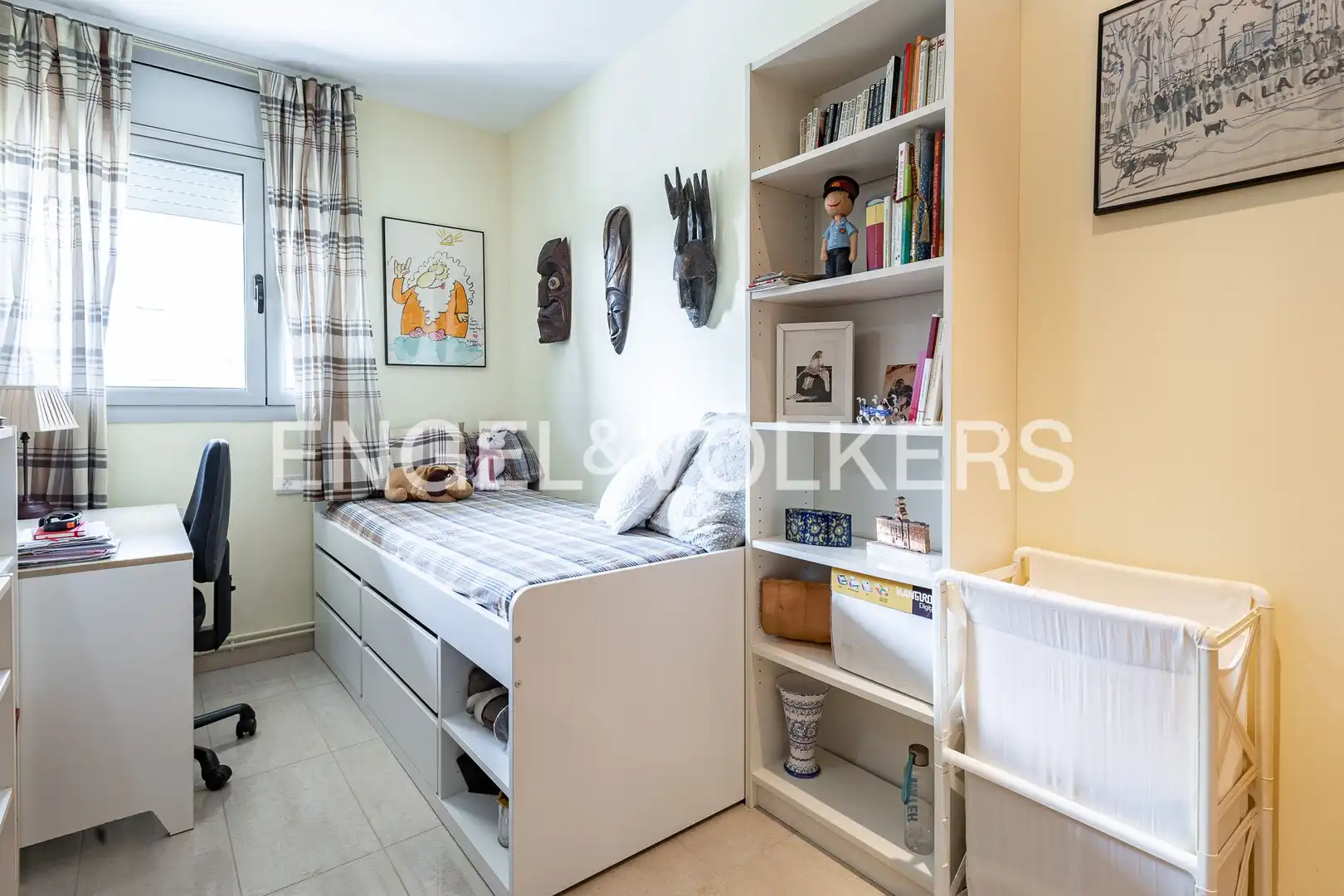 Habitación de Piso en venta en Badalona con Aire acondicionado, Calefacción y Terraza