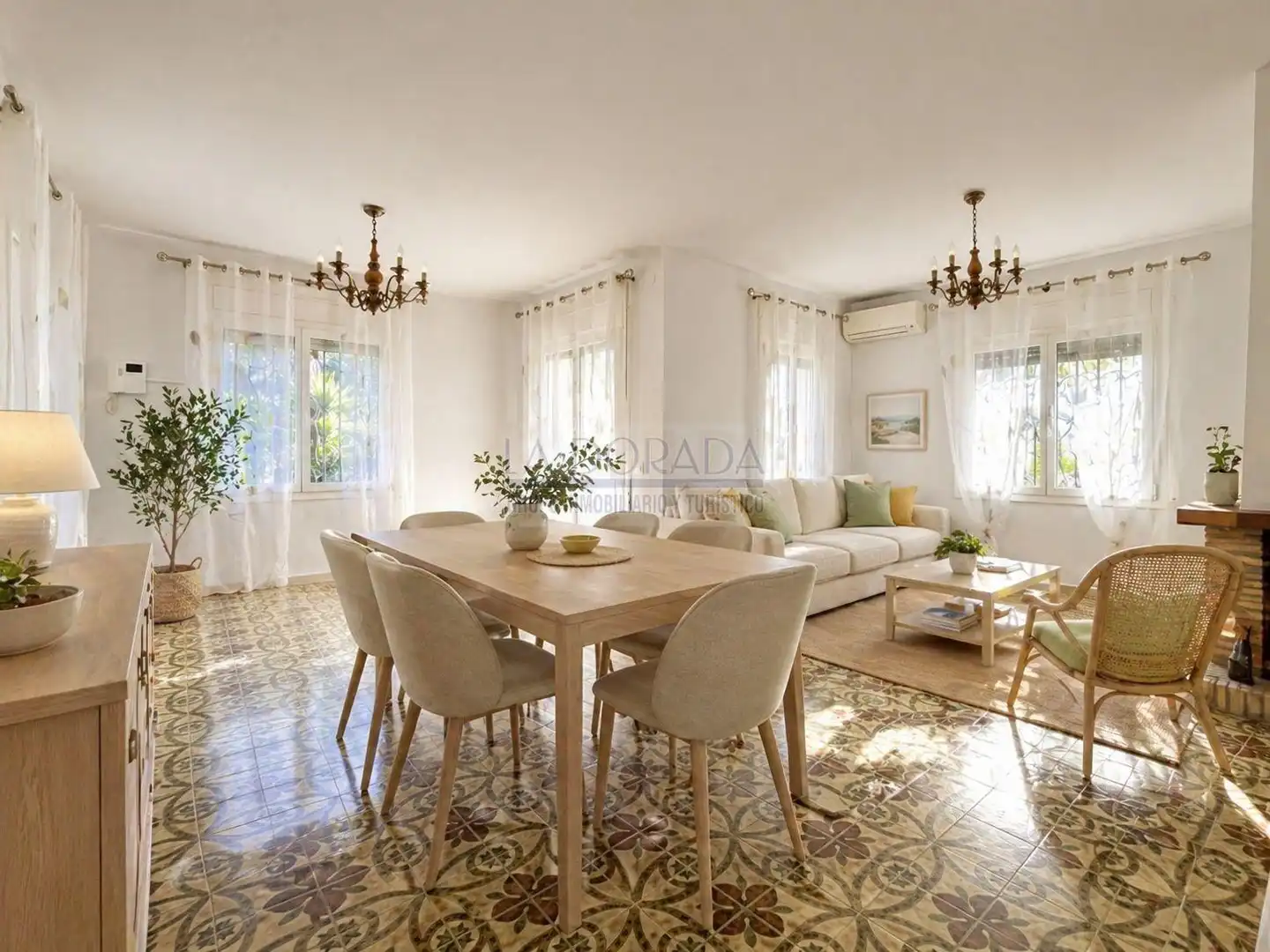 Living room of Houses for sale in Cambrils  with Air Conditioner, Heating and Private garden