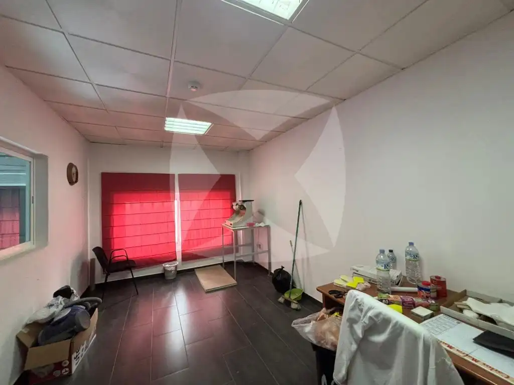 Industrial building to rent in Calle Nevero Diecinueve, imagen 16