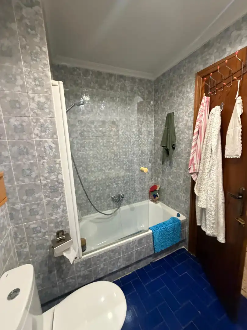 Bathroom of Apartments for sale in Cantaracillo  with Heating and Terrace
