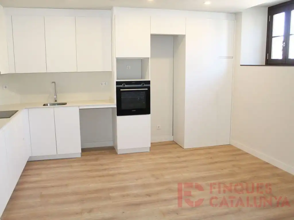 Cocina de Dúplex en venta en Girona con Aire acondicionado