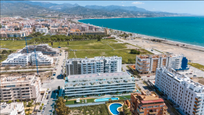 Vista exterior de Àtic en venda en Vélez-Málaga amb Aire condicionat, Terrassa i Piscina