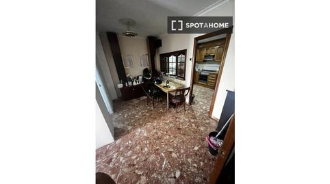 Photo 4 of Flat to share in Artigues, Badalona