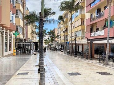 Local comercial en venda a CONSTITUCION 26