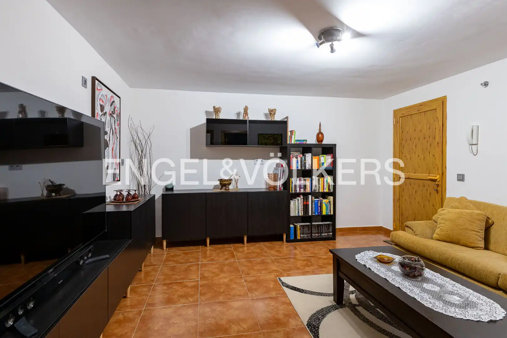 Sala de estar de Casa o chalet en venta en Venturada con Aire acondicionado, Calefacción y Jardín privado