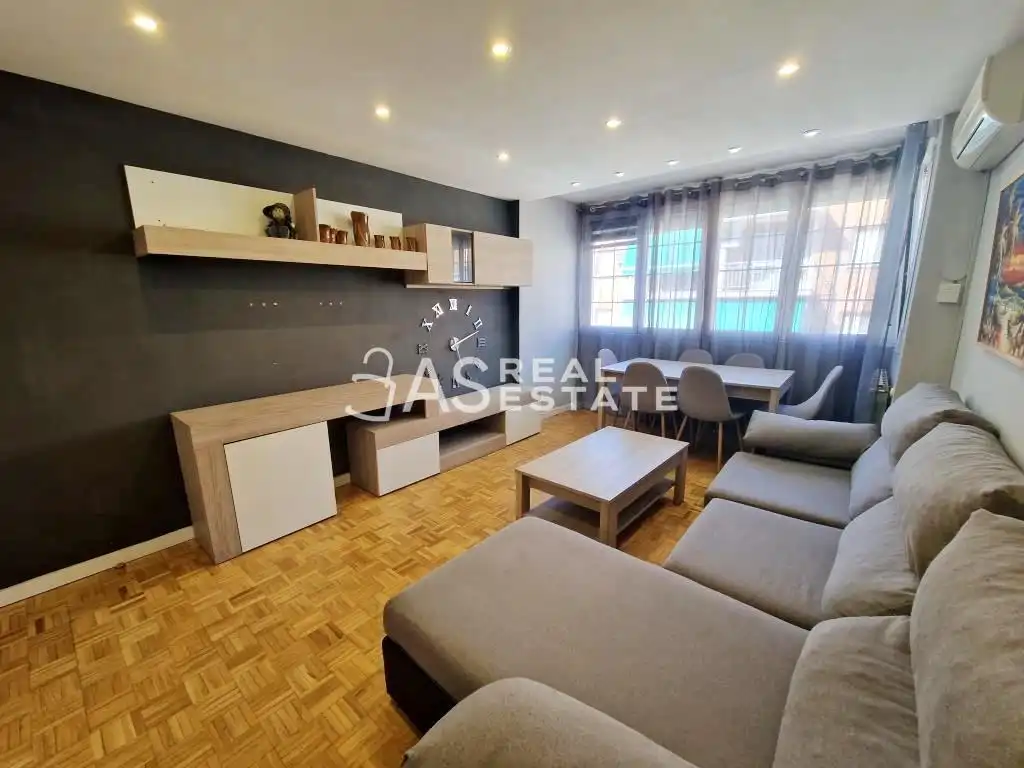 Vista exterior de Piso en venta en Alcorcón con Aire acondicionado y Amueblado