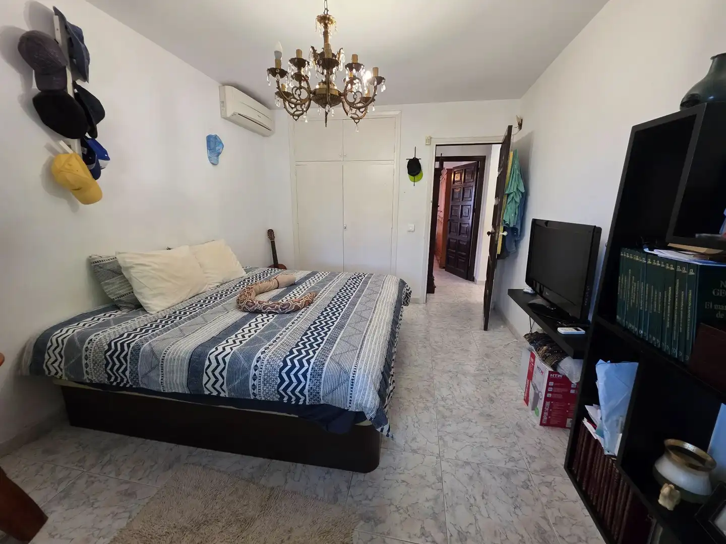 Habitación de Casa o chalet en venta en Alhaurín El Grande con Aire acondicionado, Calefacción y Jardín privado