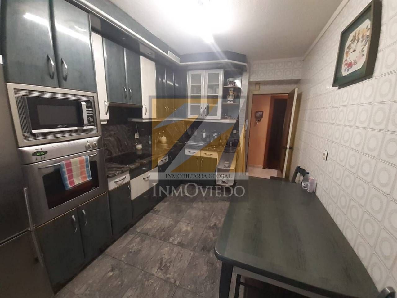 Kitchen of Flat for sale in Oviedo   with Air Conditioner, Heating and Parquet flooring